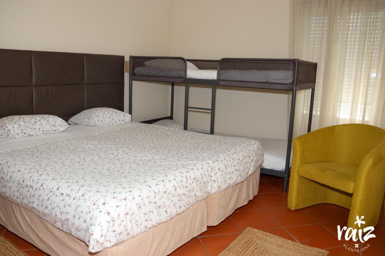 Bed and Breakfast Raiz Alentejana II Reguengos de Monsaraz Esterno foto